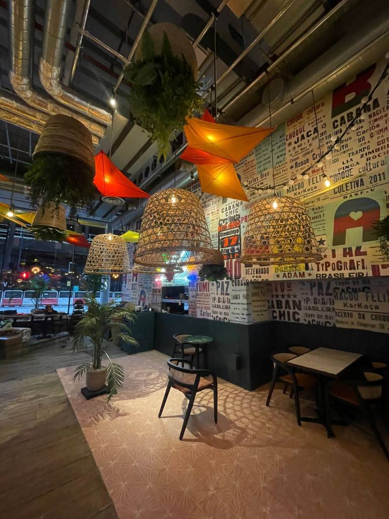 Restaurant interior lighting fitout